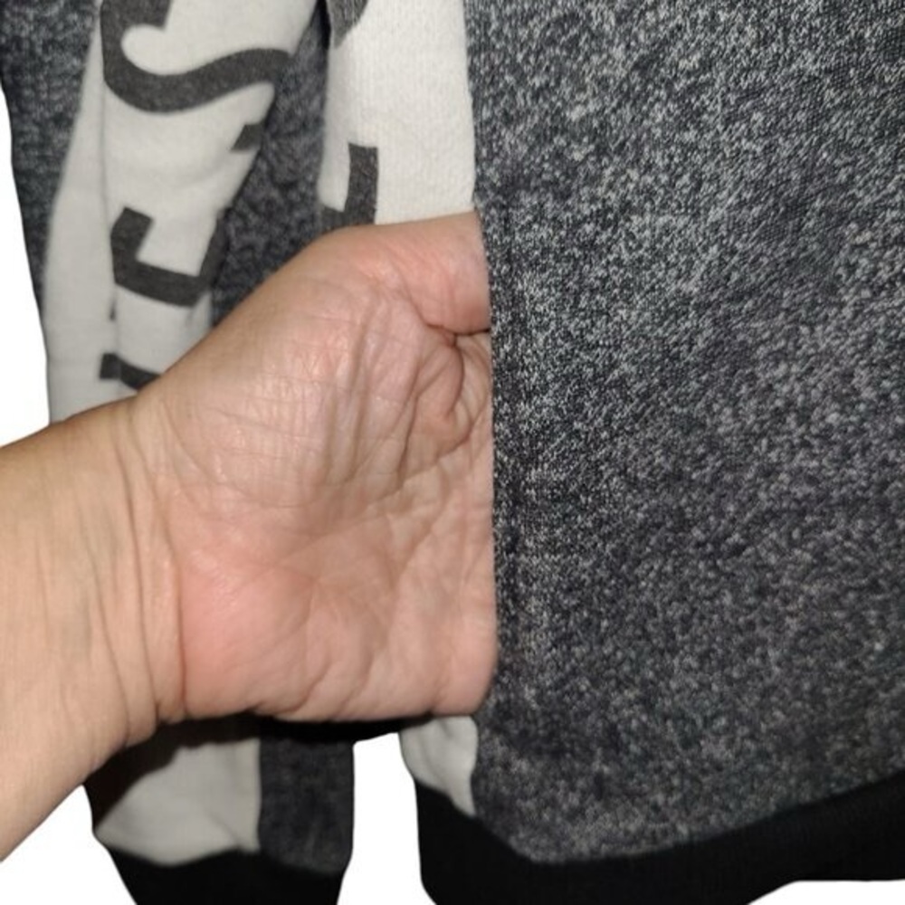 Guess L Angles Hoodie Ladies Size Small Fleece zip up in Black white pockets - Picture 3 of 7